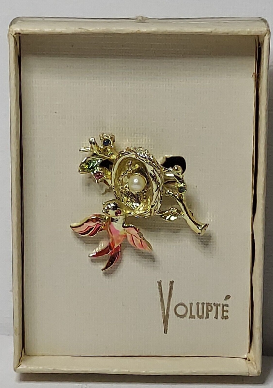 Volupte Pink Bird and nest with faux pearl egg 1.25"